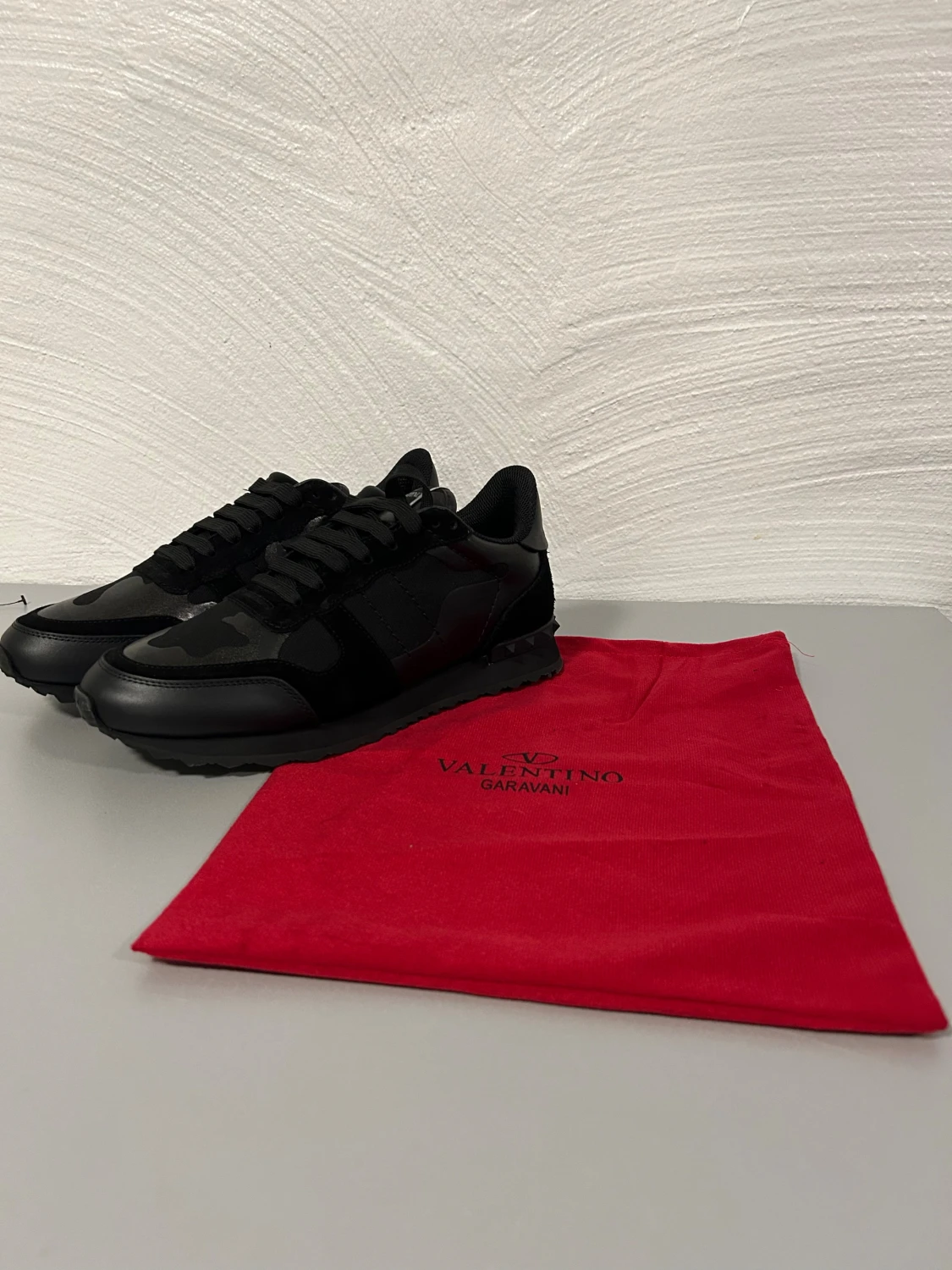 Valentino garavani rockrunner - 1