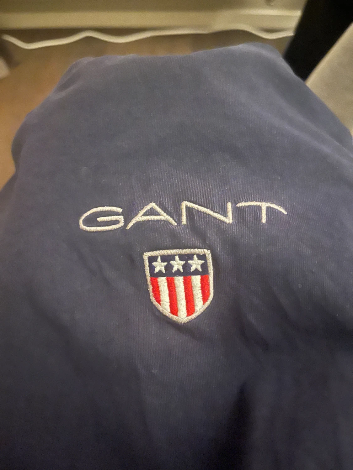 Mörkblå långärmad tröja från GANT - 1