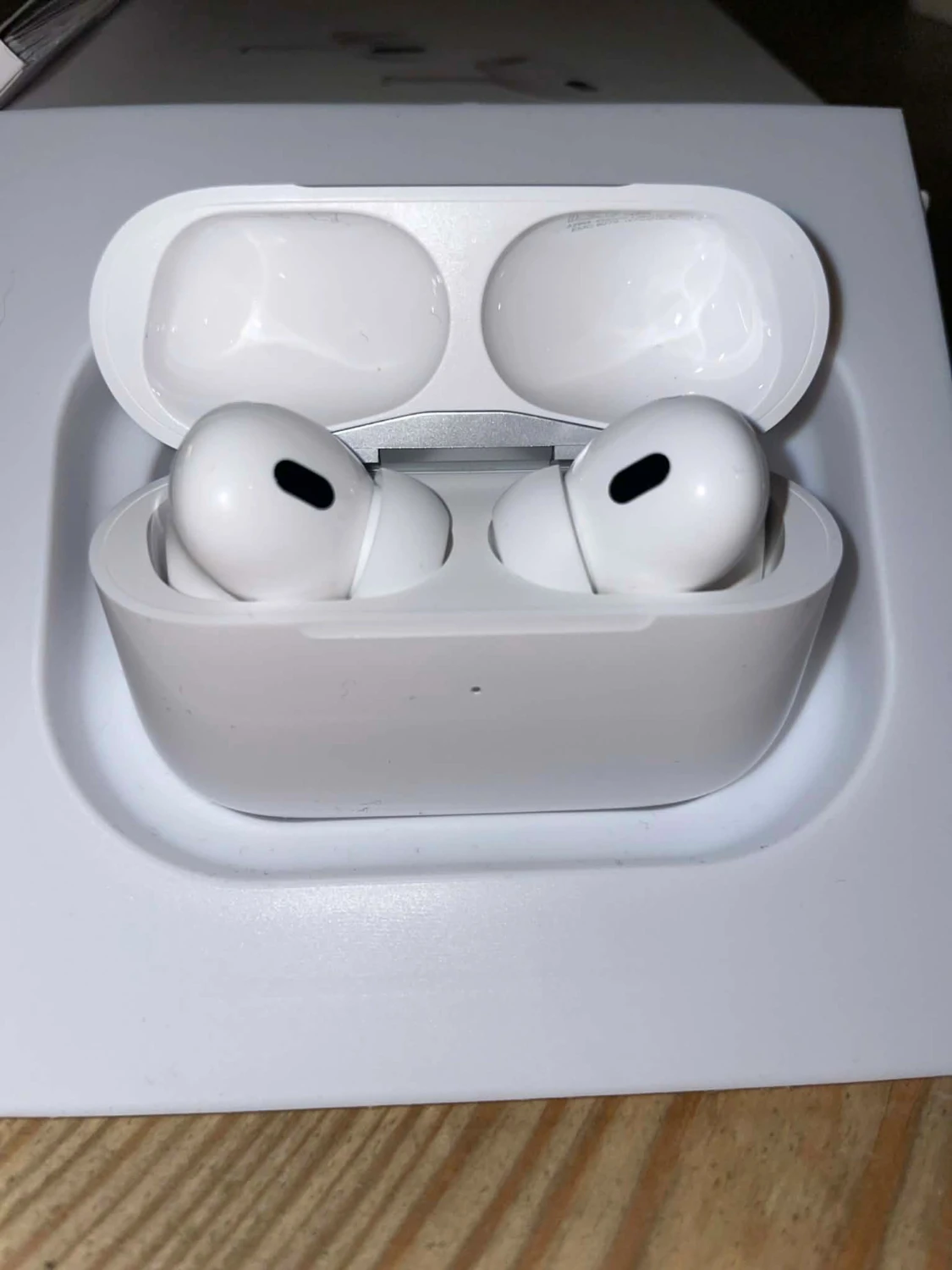 AirPods Pro 2 USB-C - 1