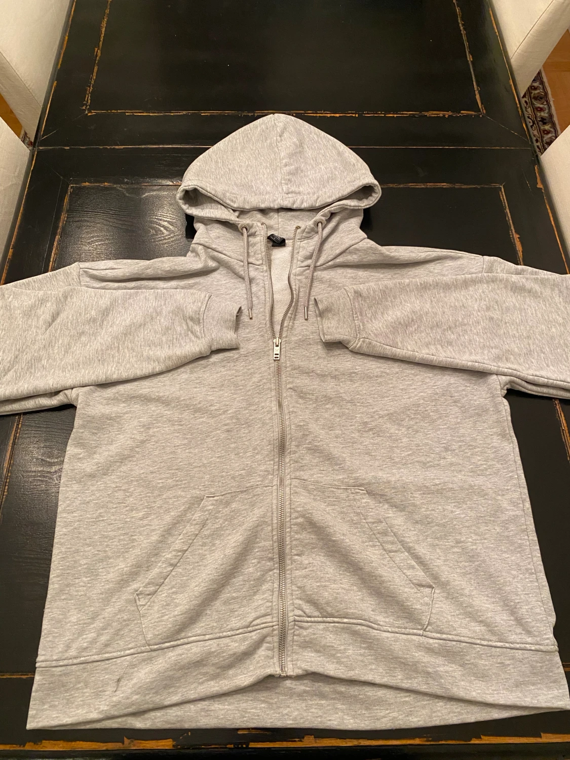 Grå zip-hoodie från SOC, storlek L