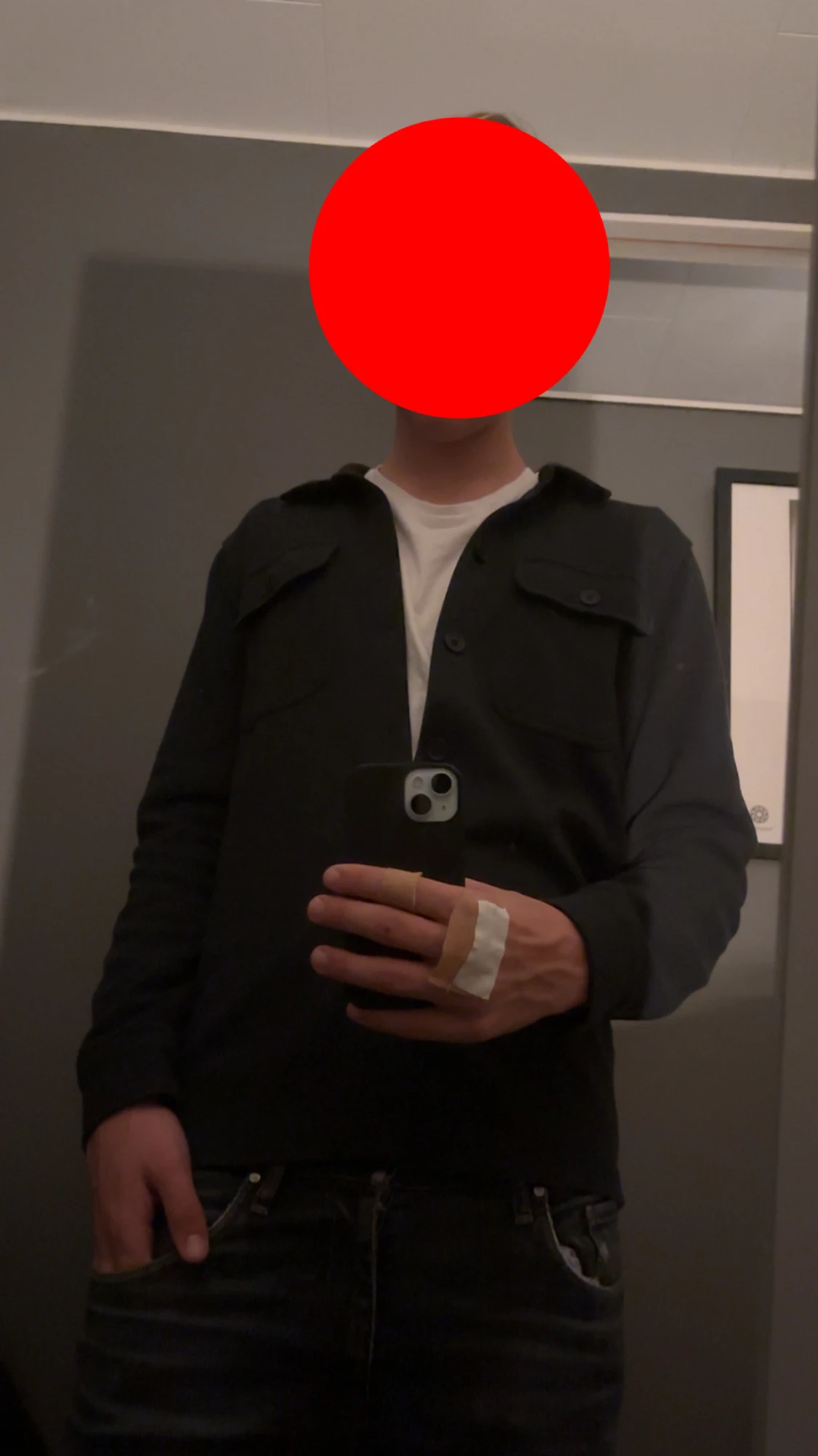 Svart overshirt med knappar