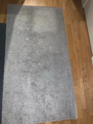 Grå matta - Grå matta till salu, storlek 80x150😁