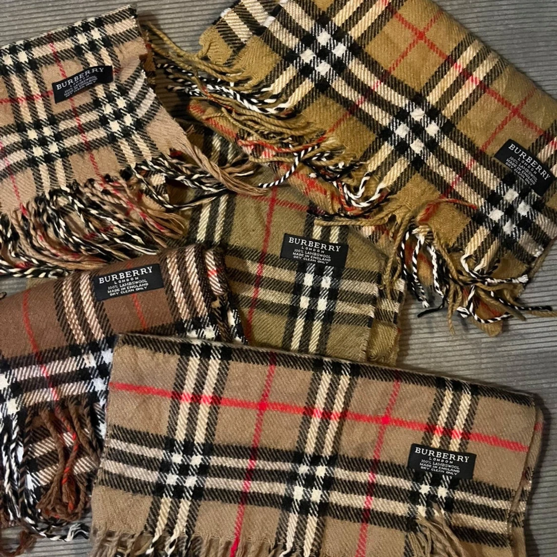 Rutig Burberry halsduk  - 2