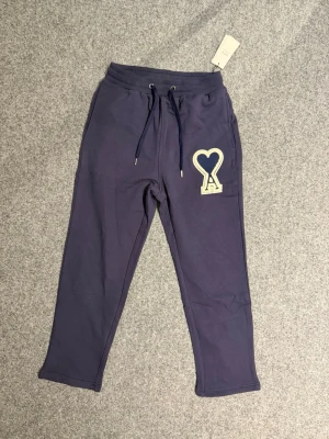AMI Paris navy blue baggy sweatpants - Size M, true to size. New with tags