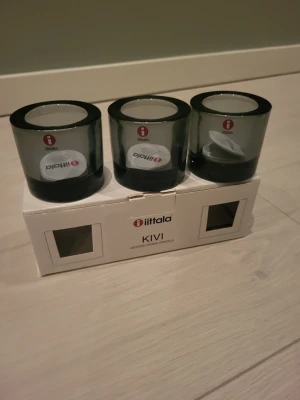 3 ljuslyktor från iittala Kivi - tre ljuslyktor från Iittala Kivi. Helt nya.
