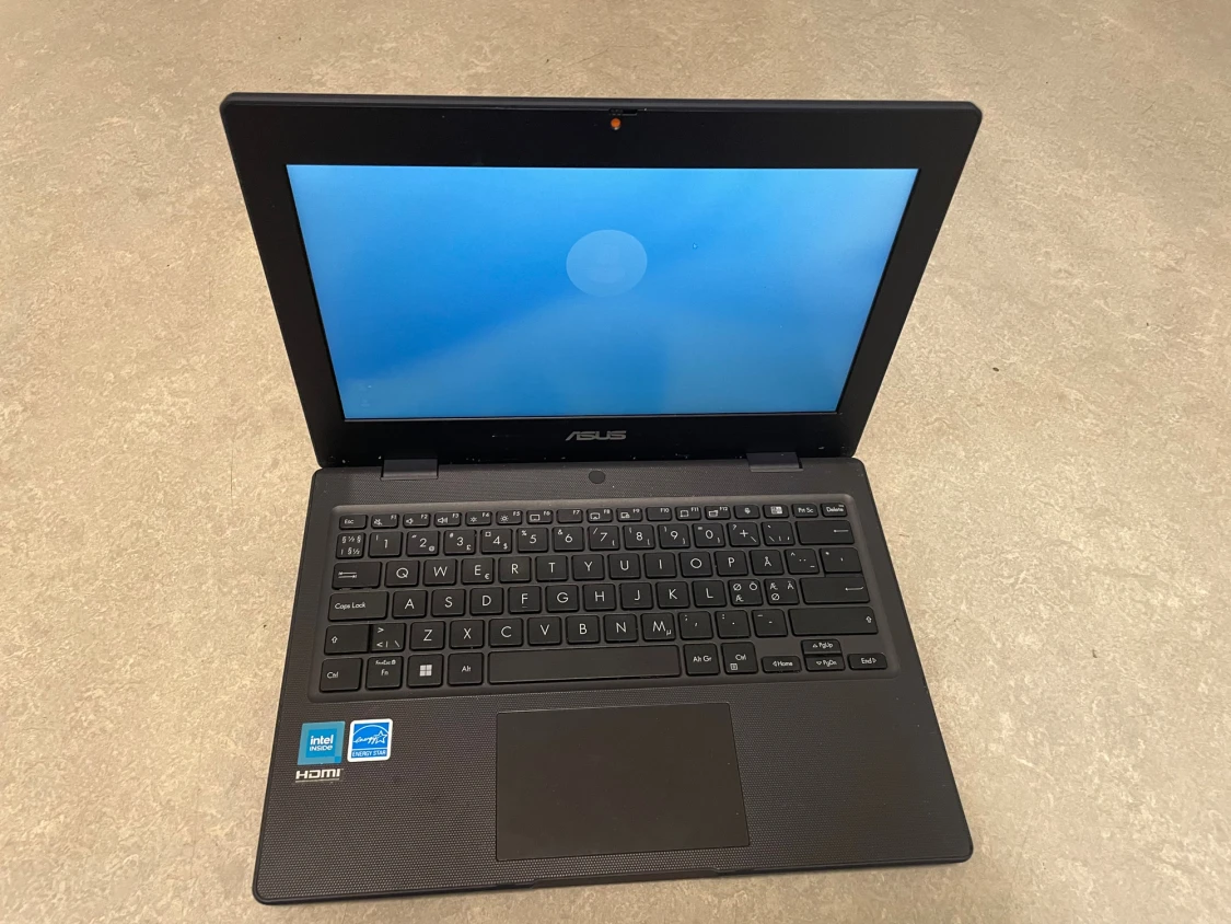 ASUS ExpertBook - 2