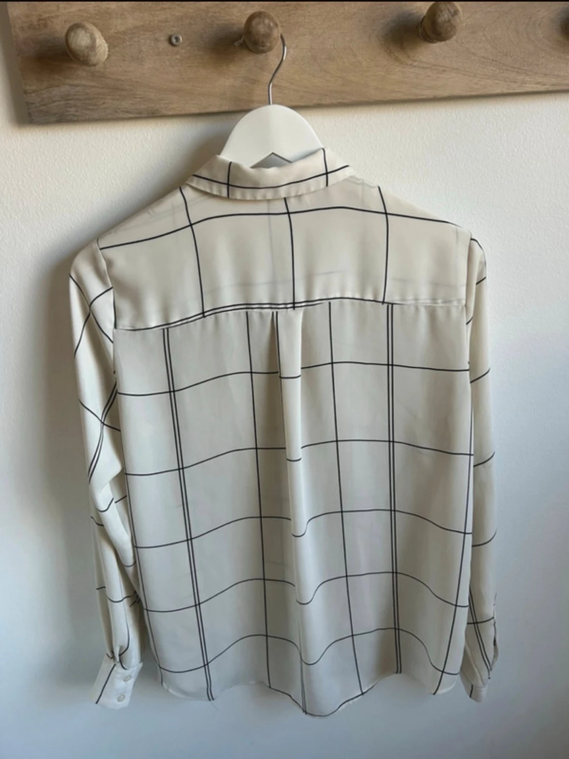 Vit rutig skjorta från H&M - 5