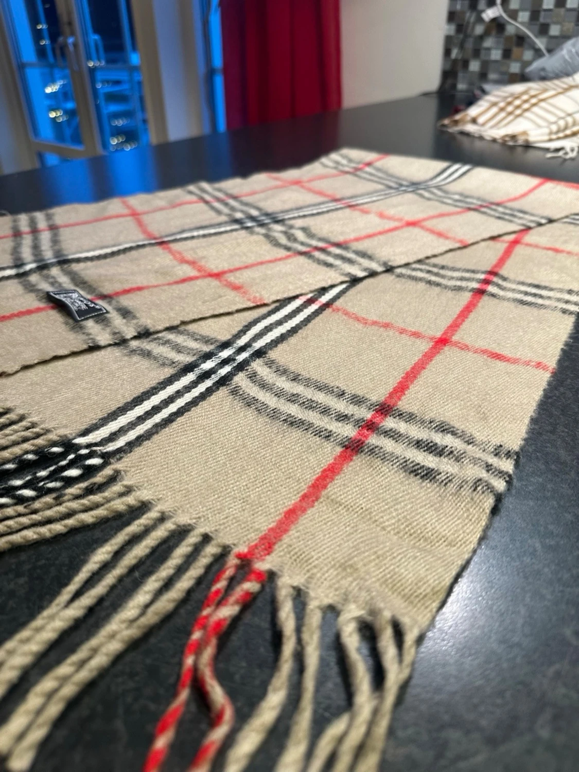 Beige rutig Burberrys halsduk i kashmir - 2