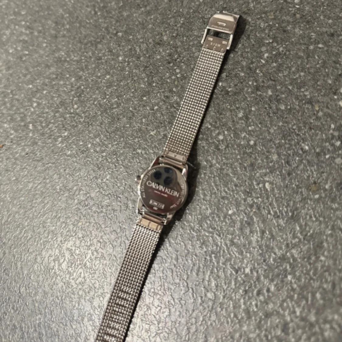 Silver klocka från Calvin Klein - 1