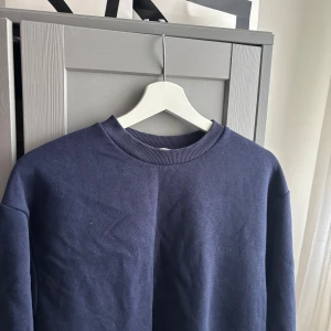 GinaTricot sweatshirt - Basic men så mysig och söt basic sweatshirt ifrån Ginatricot 💙