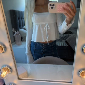 Nelly blus - Superfin & oanvänd!