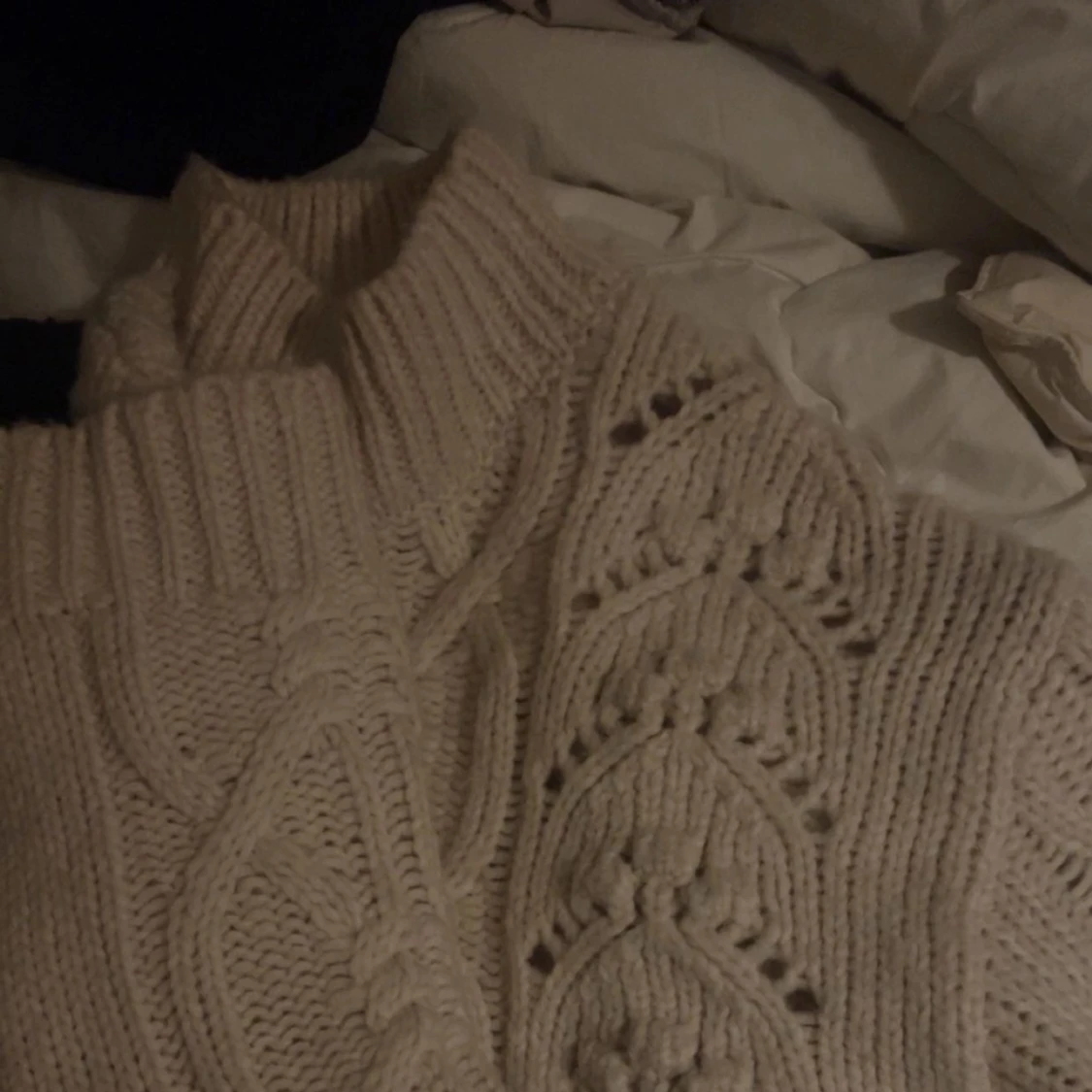 FINSTICKAD POLOTRÖJA - 93