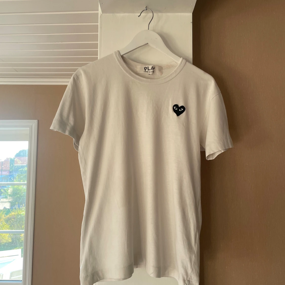 Vit t-shirt Comme des Garçons Play