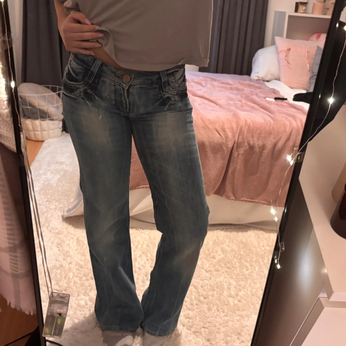 Lågmidjade vida jeans  - 2
