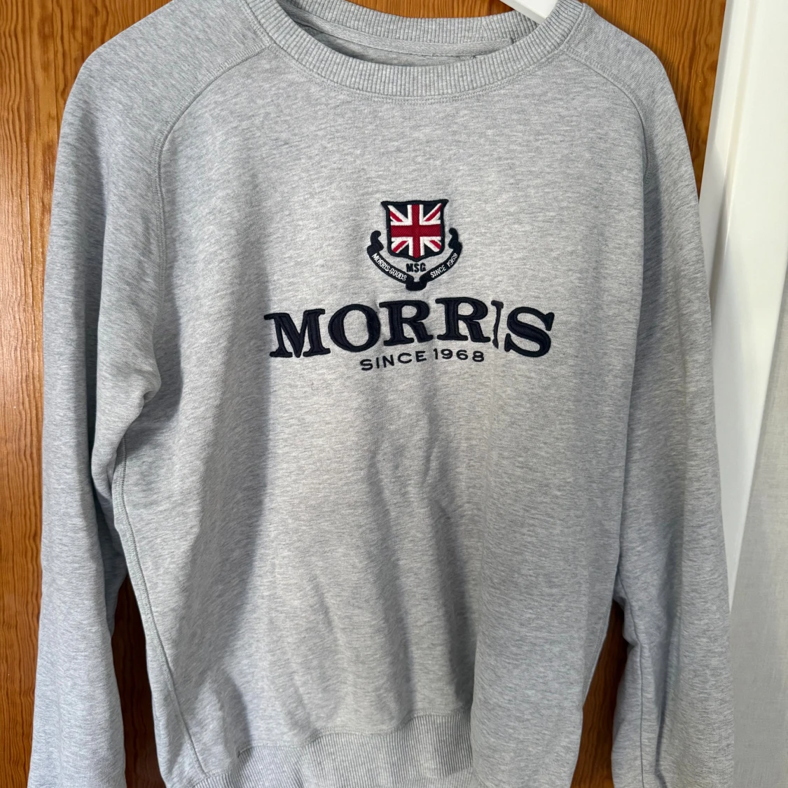 Grå sweatshirt från Morris, M