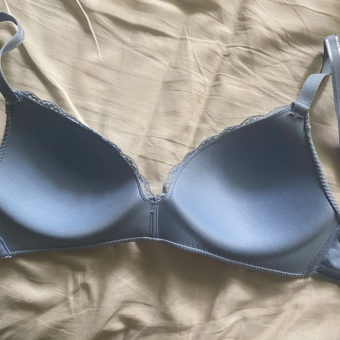 Oanvänd bh från Hunkemöller  - 1