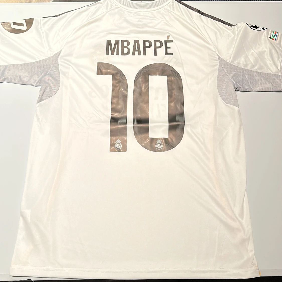 Real Madrid Mbappé 10 matchtröja 2024