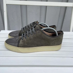 Lanvin Skor - Säljer dessa feta Lanvin DBB1 Patent Cap Toe!   Storlek 43~UK9 | Skick 8/10 | Skriv vid Frågor! MVH