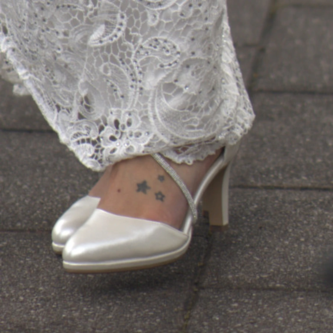 Vita pumps med strassband Tamaris  - 2