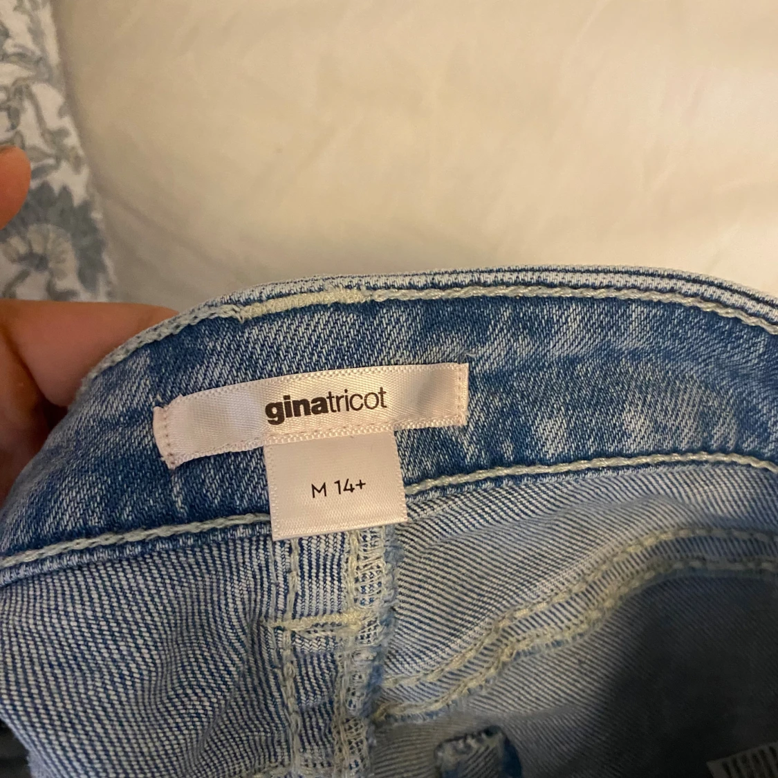 Ljusblå bootcut jeans Gina Tricot - 2