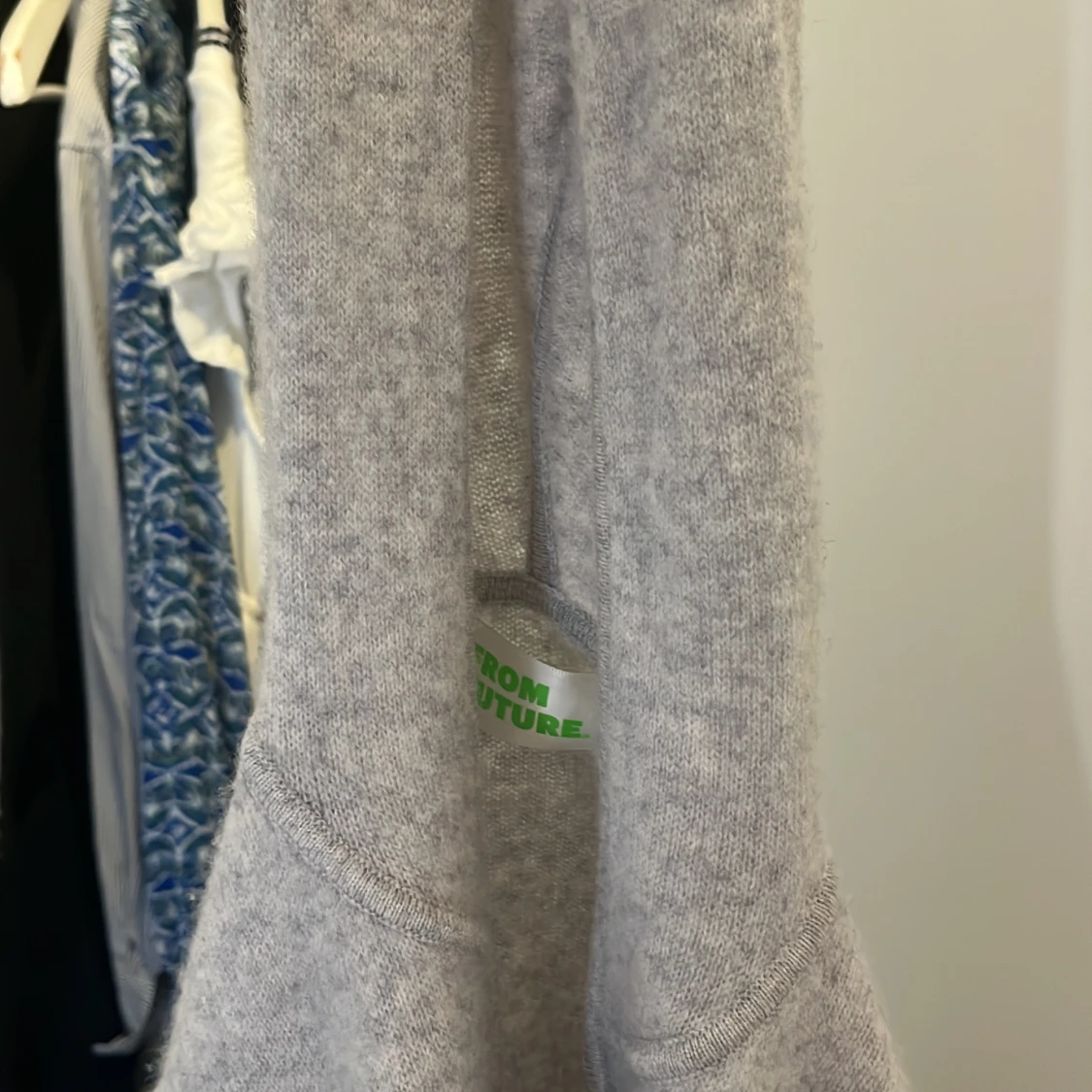 Grå kofta i kashmir från From Future - 3