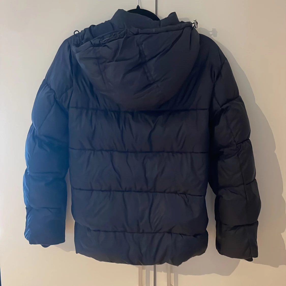 Svart pufferjacka från Gant 158/164 - 1