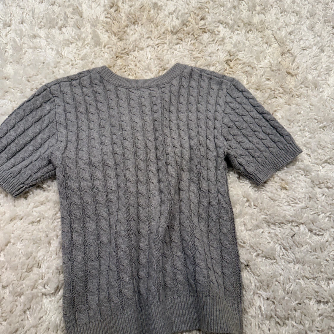 Grå stickad kofta från H&M - 1