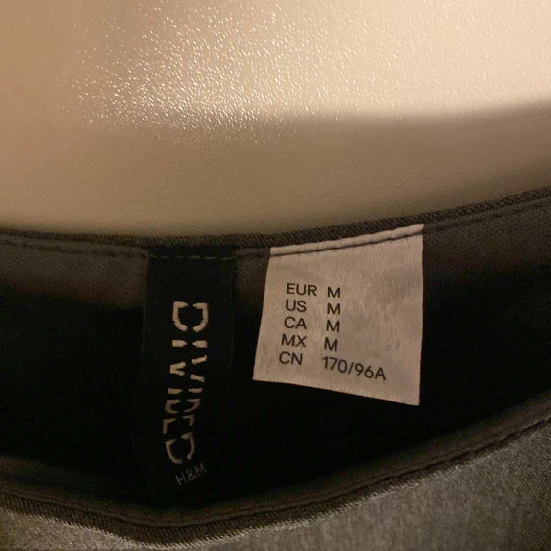 Grå linnetopp från H&M  - 1