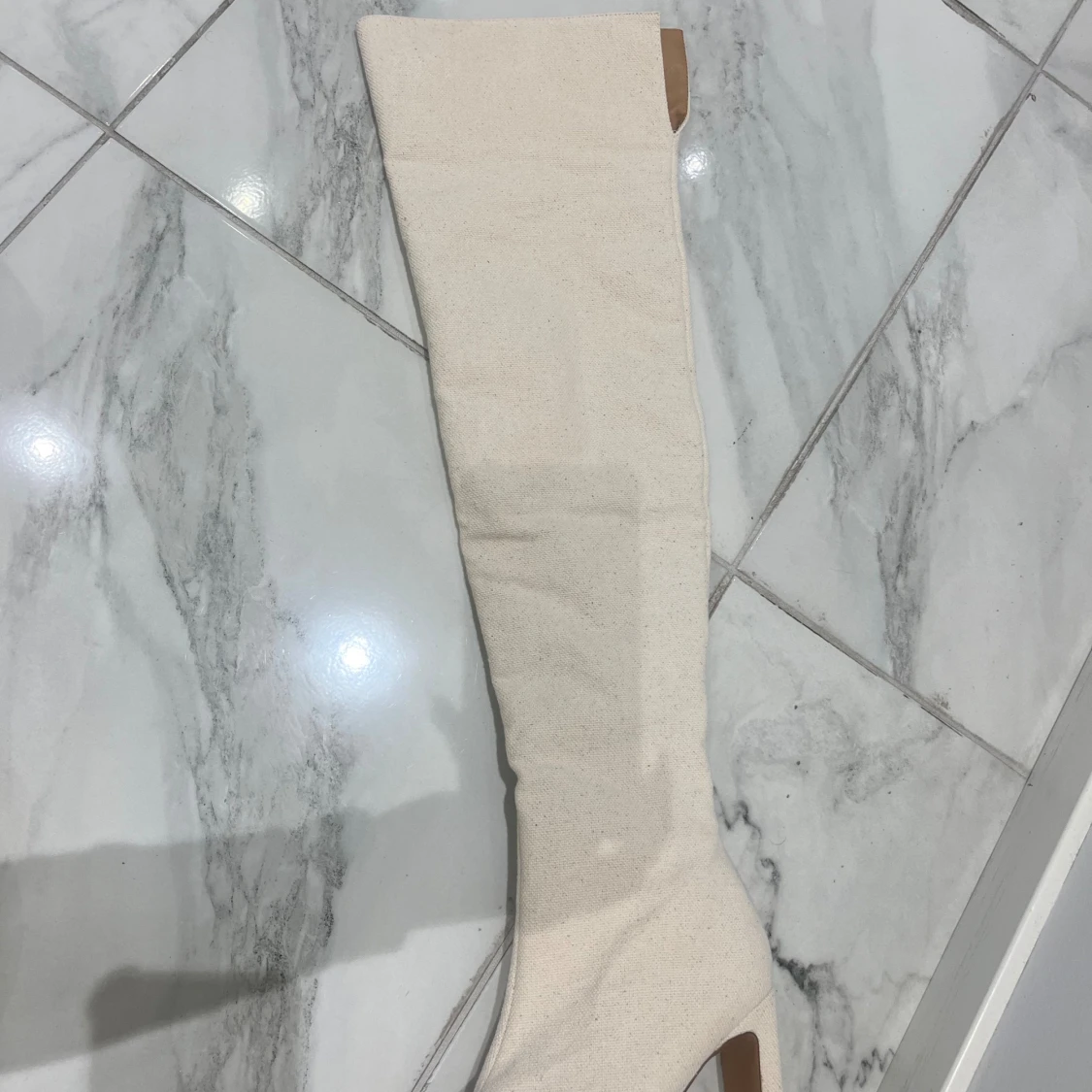 Beiga höga boots med klack - 1