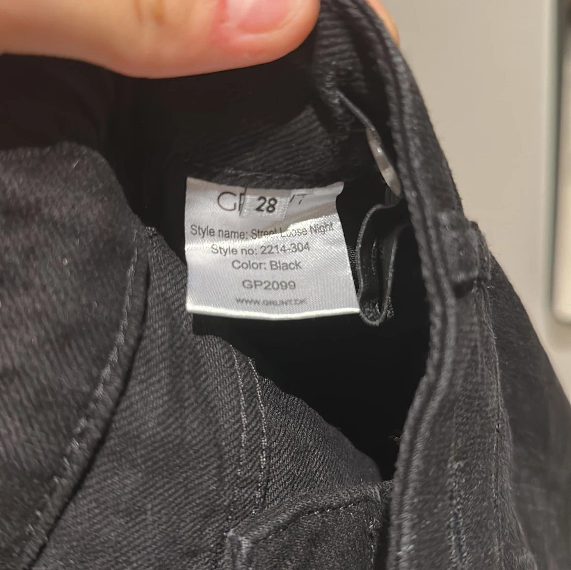 Svarta jeans från Grunt organic - 4