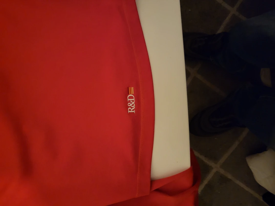 Röd Peak Performance hoodie S - 3