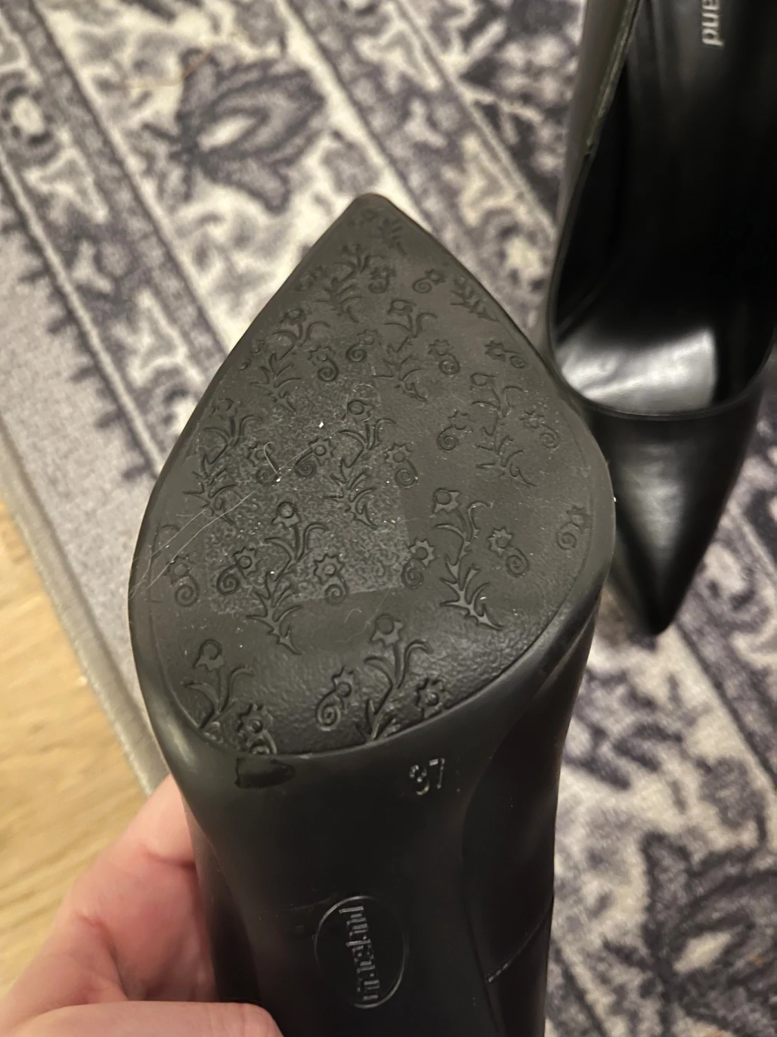 Svarta pumps från Graceland, storlek 37 - 2