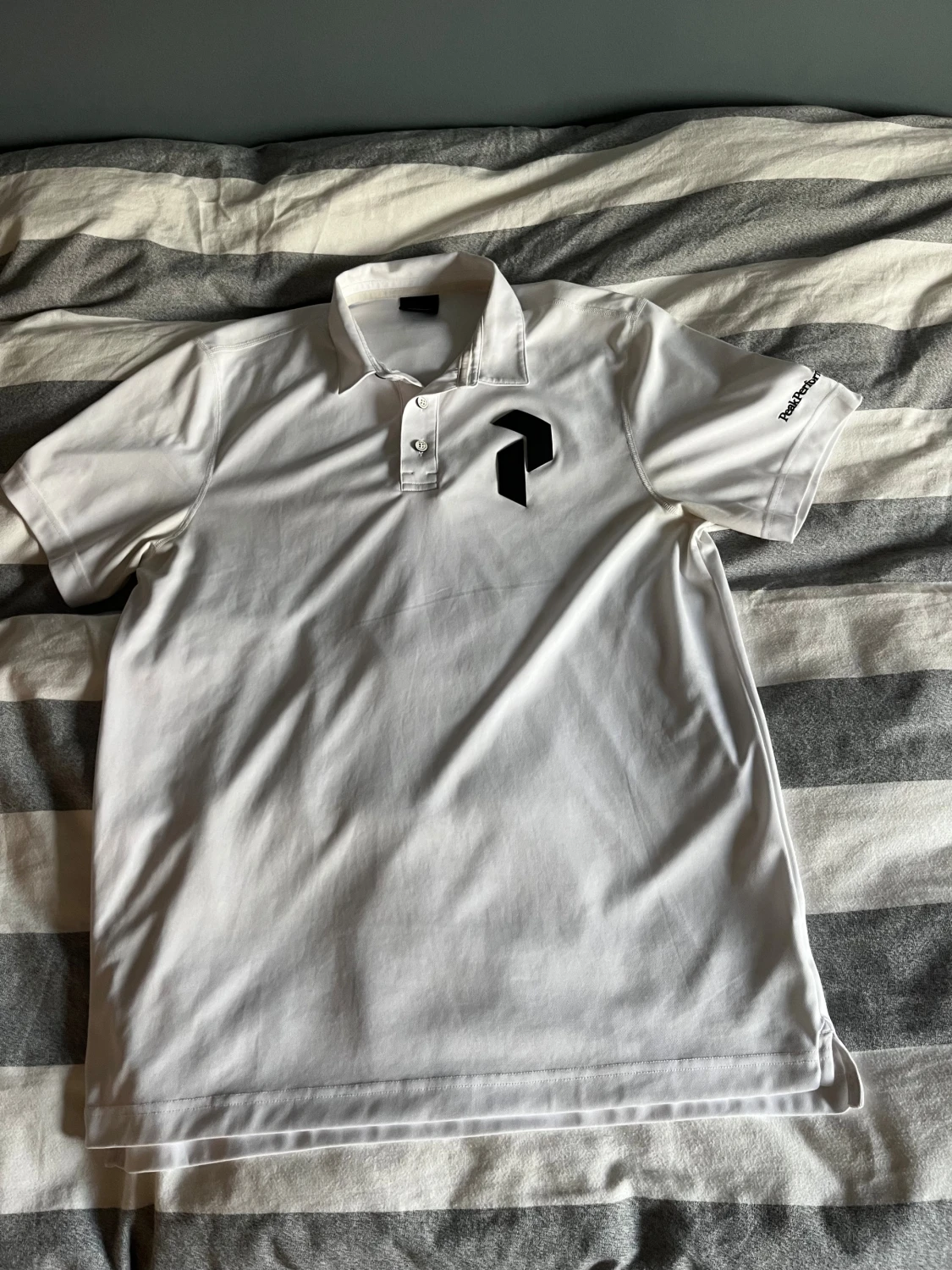 Vit Peak Performance pikétröja