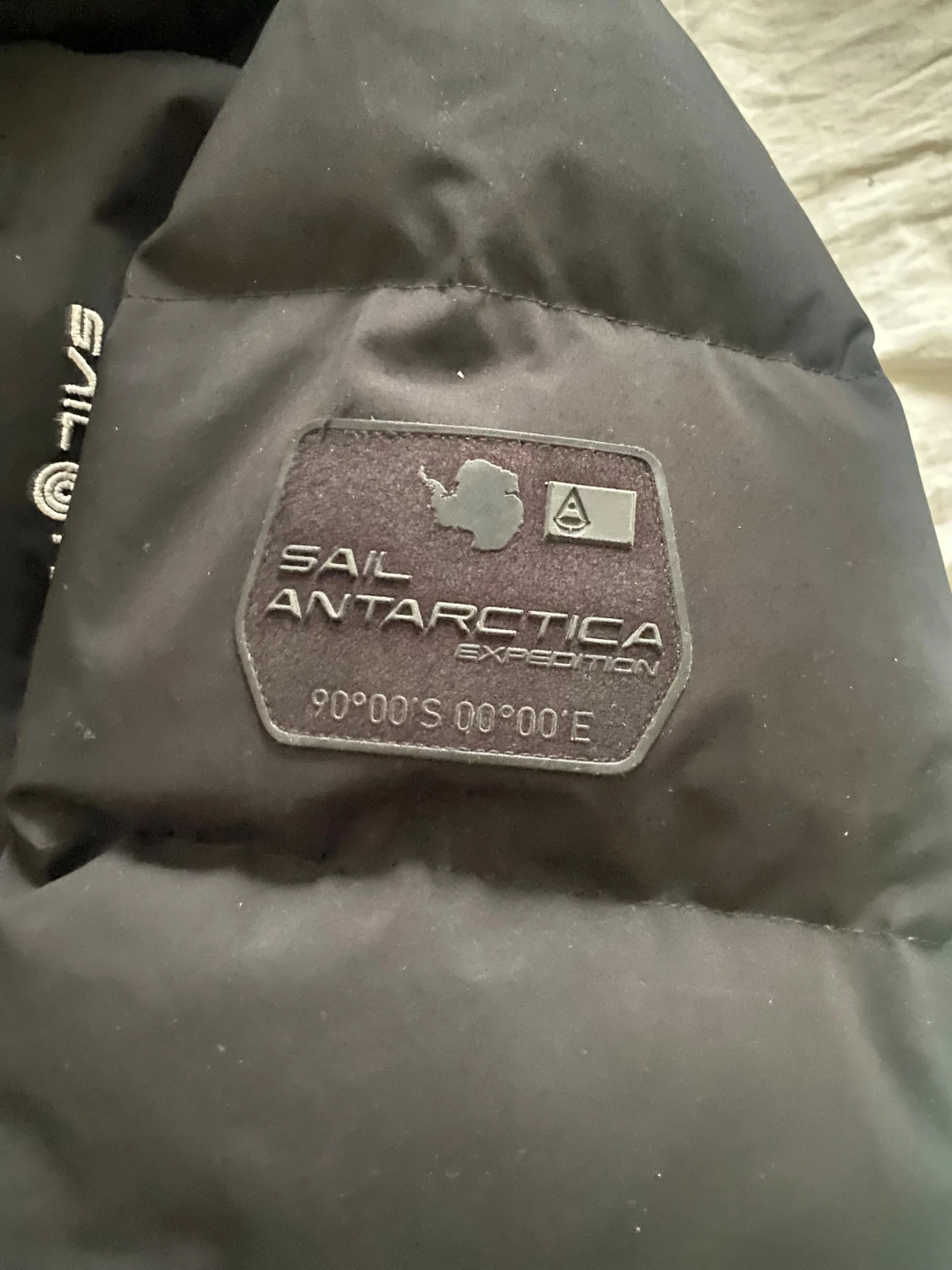 Svart dunjacka Sail Racing 170 - 3