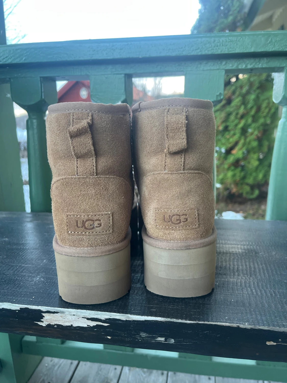 Äkta UGG beige plattform boots i mocka - 1