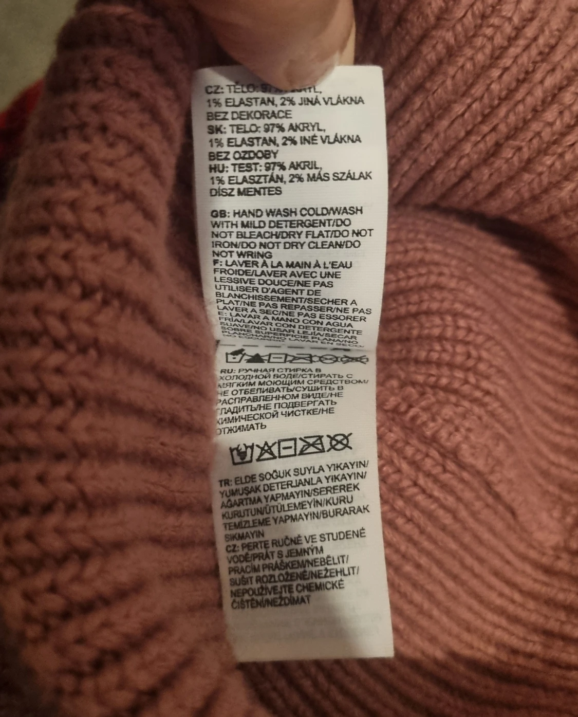 Rosa stickad mössa från The North Face - 4