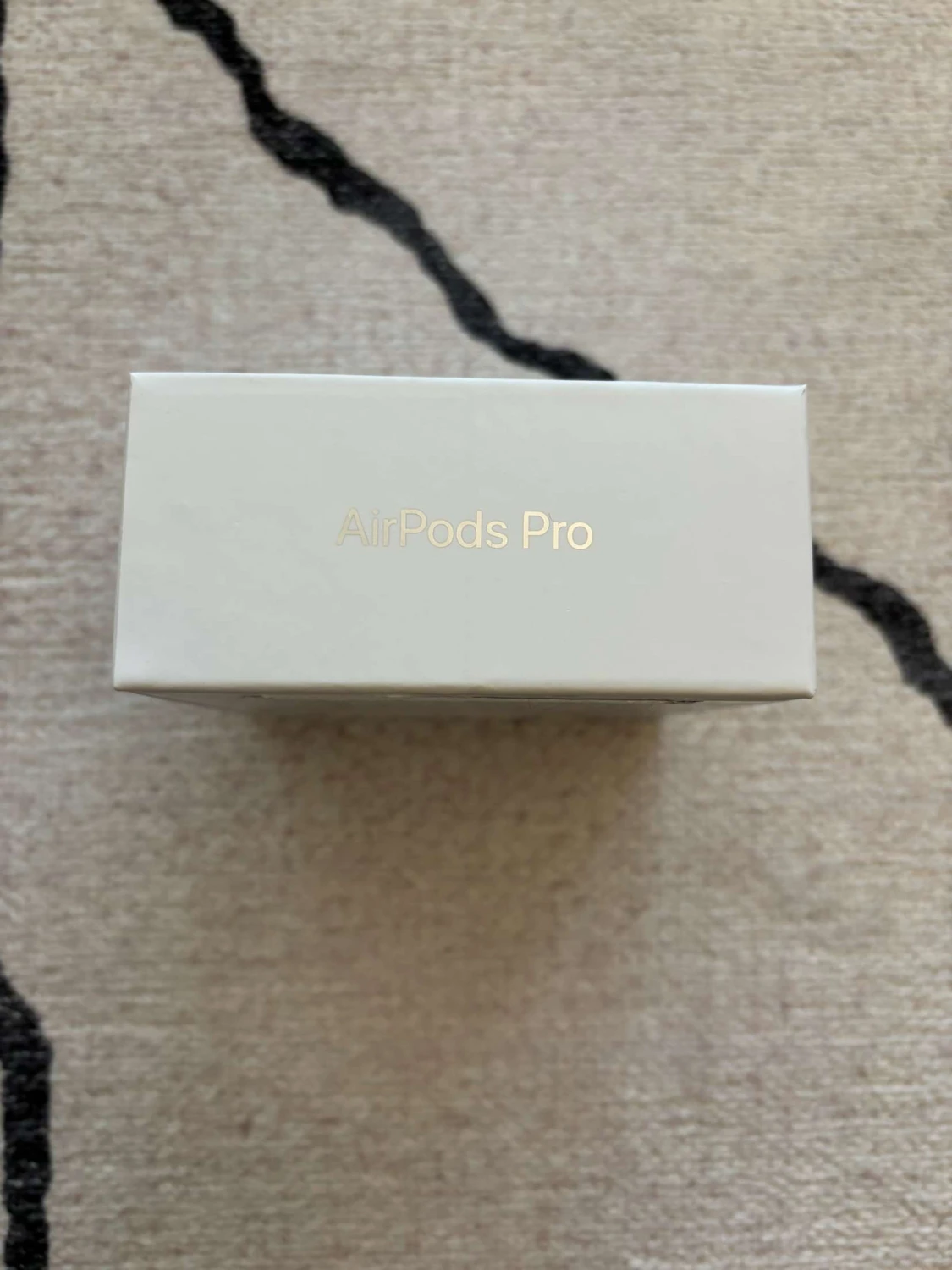 AirPods Pro 2 (USB-C) - 1