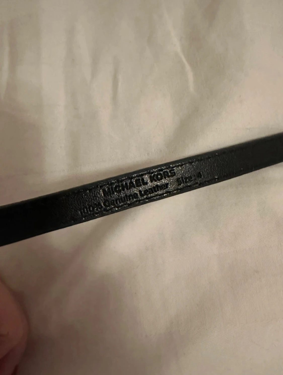 Svart smalt skärp från Michael Kors - 4