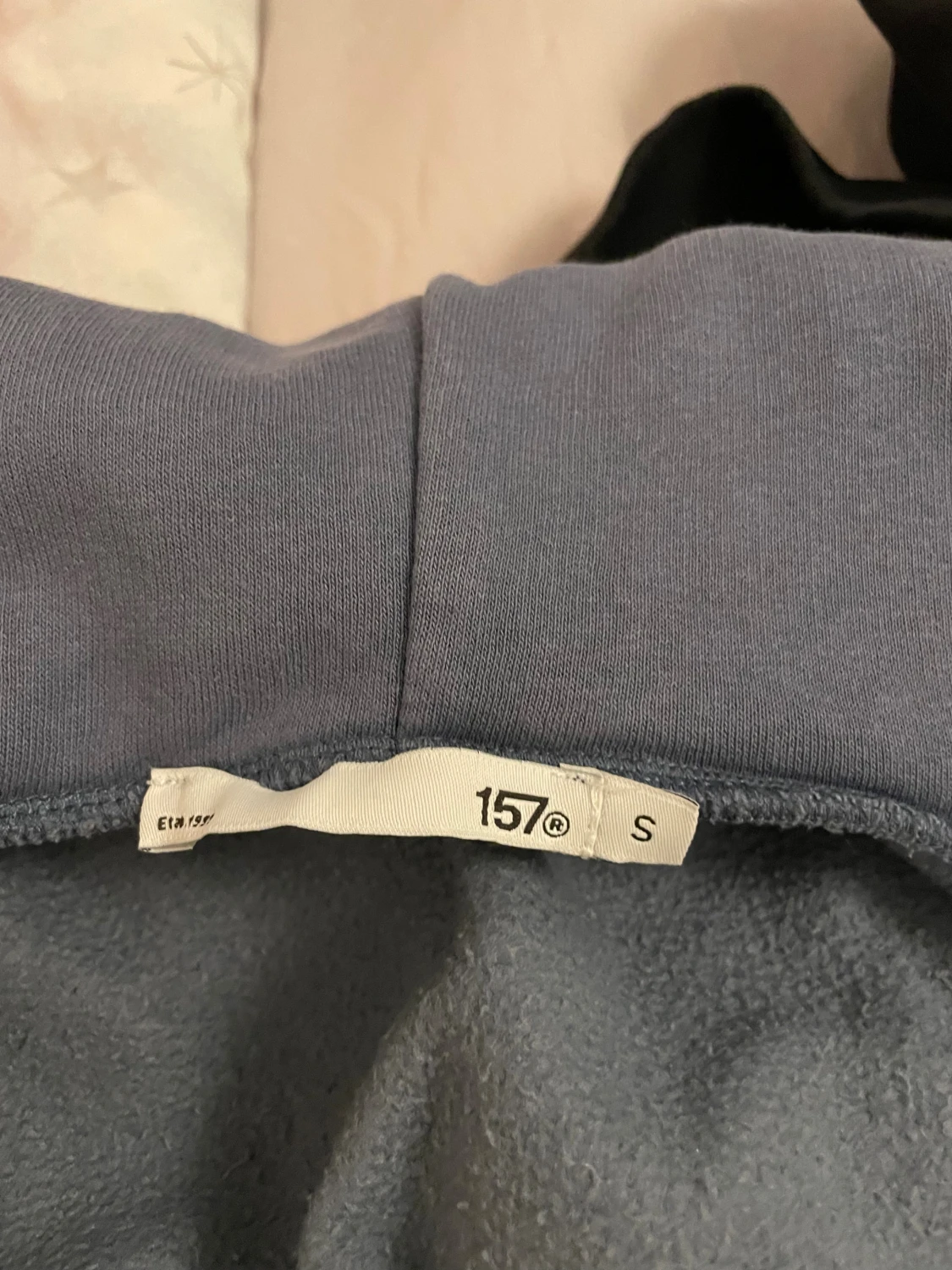 Mörkblå hoodie med dragkedja från 157 - 2