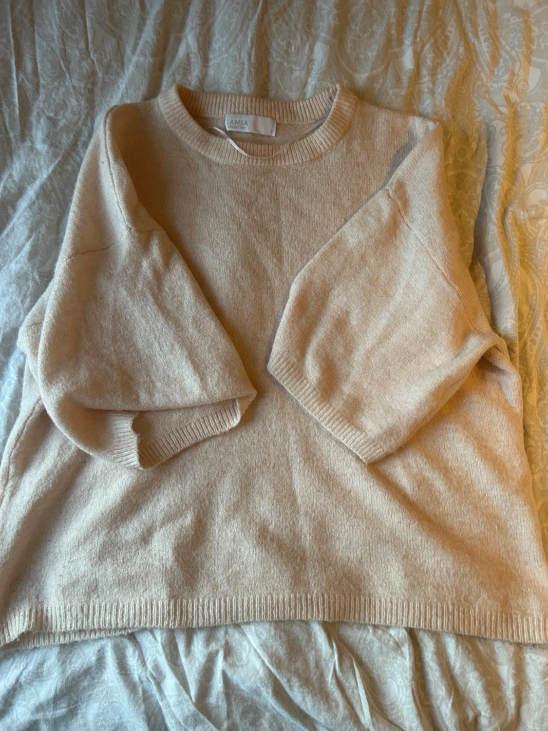 Beige stickad tröja från Samsa - 1