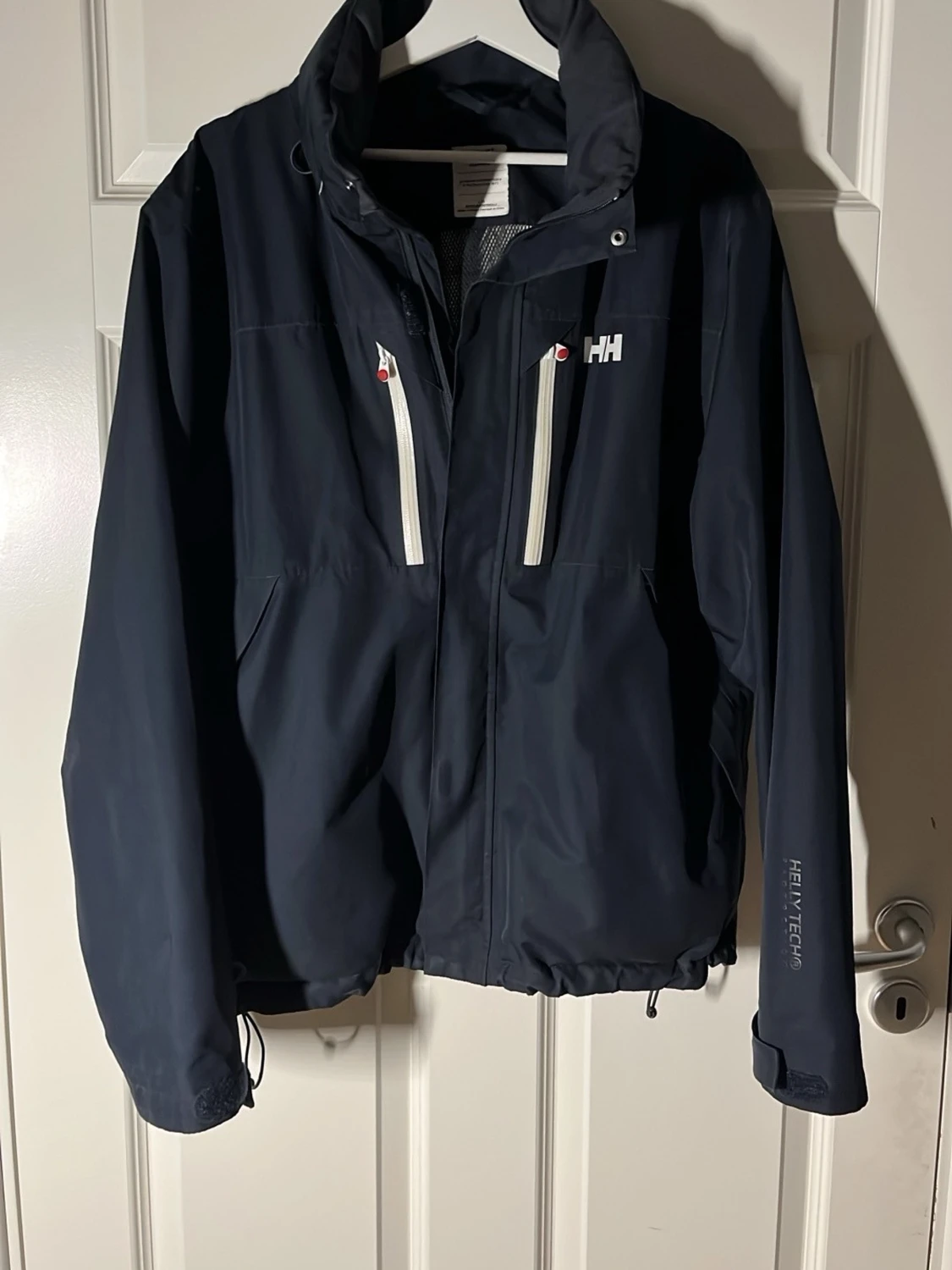 Helly Hansen vindjacka