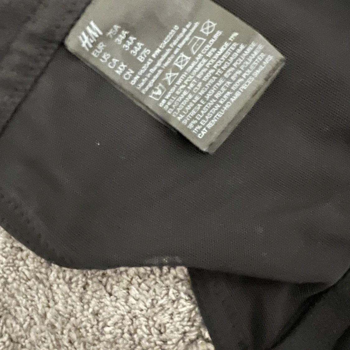 Svart korsettopp från H&M - 3