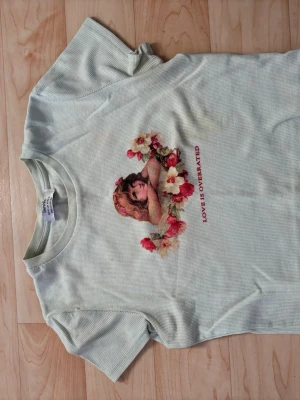 Cropped top - Fläck finns 