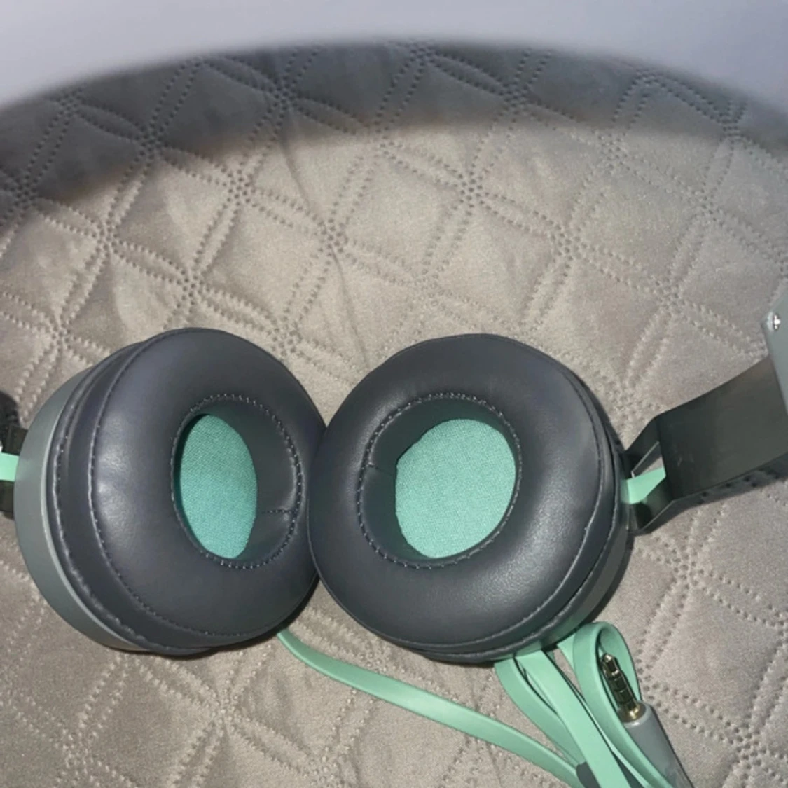 Kabelanslutna over-ear hörlurar - 3