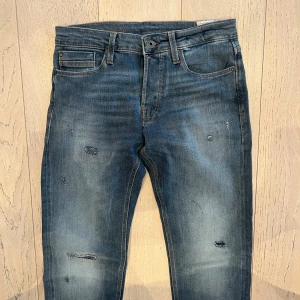 Jack & Jones jeans  - Modell: slim fit / Glenn | skick: 9/10 | 30/32 but fits 31/32