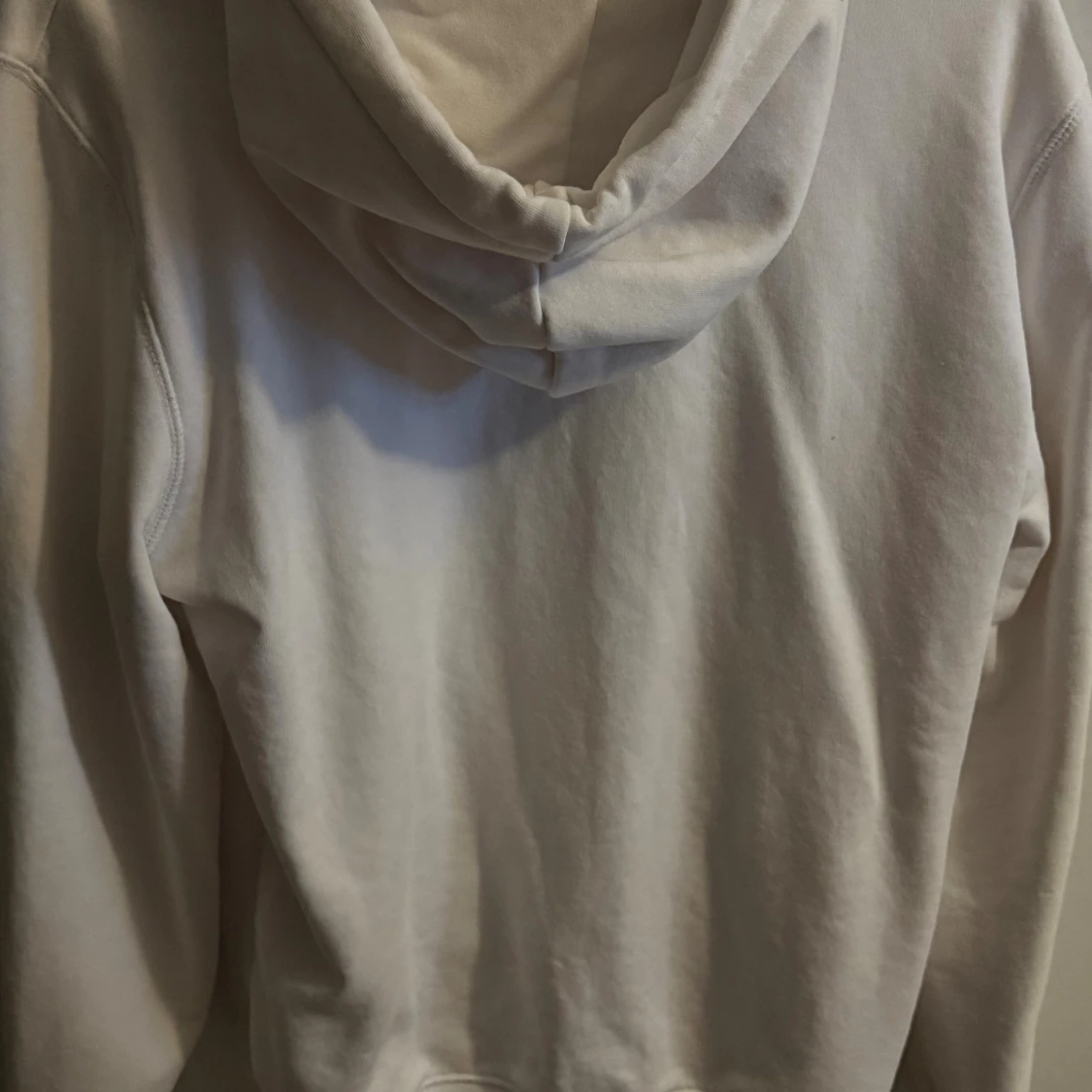 Vit hoodie från Alpha Industries L - 1