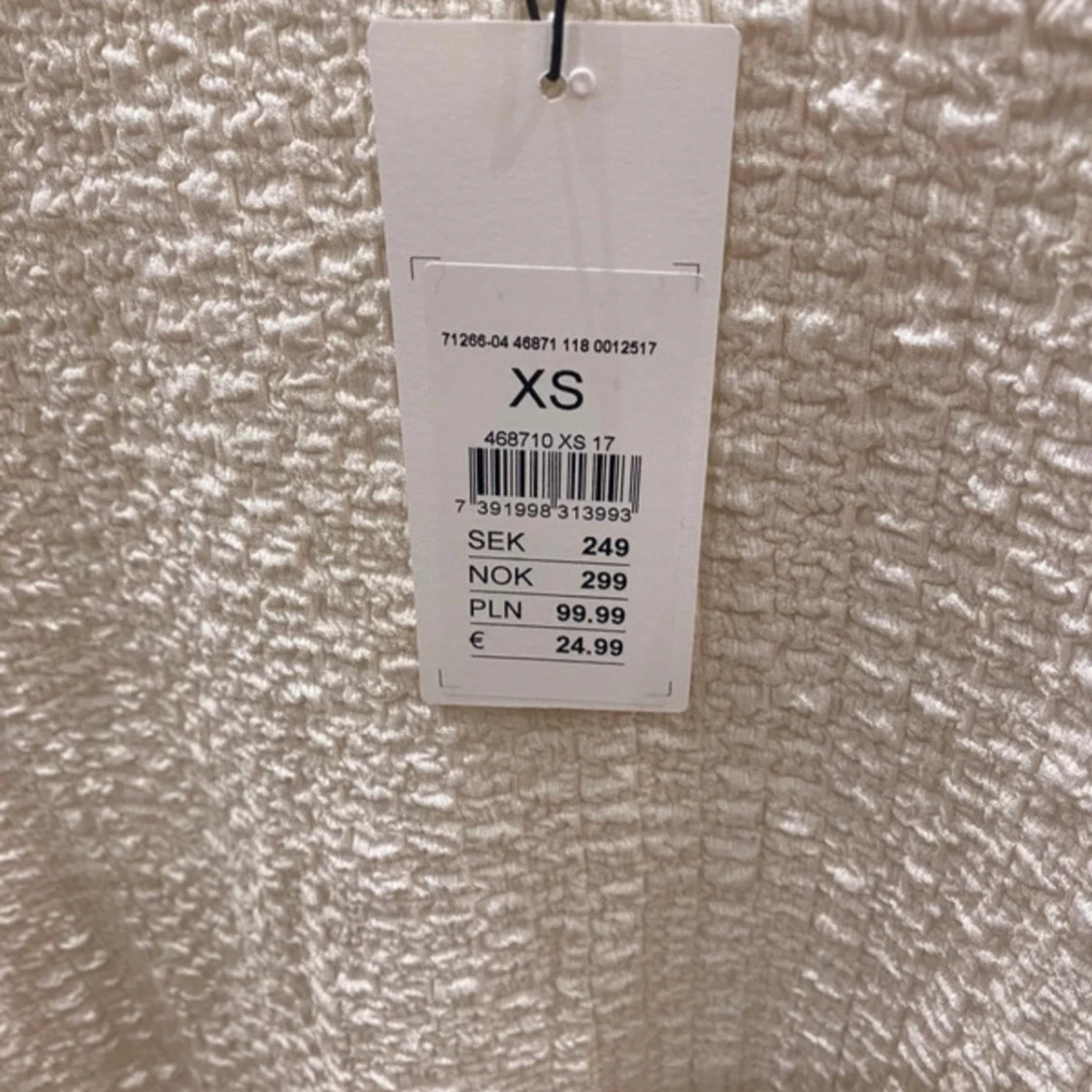 Krämvit strukturerad topp från Kappahl - 2