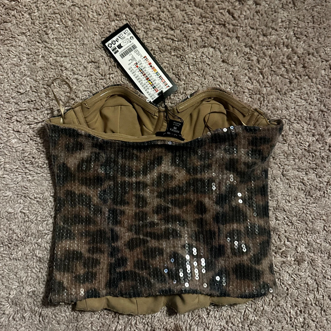 Leopardmönstrad paljettkorsett  - 1