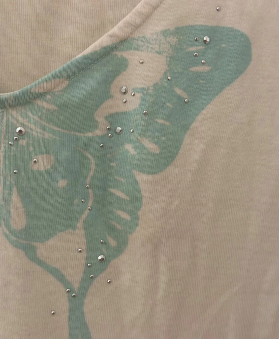 Vit t-shirt med fjäril från Esprit - 3