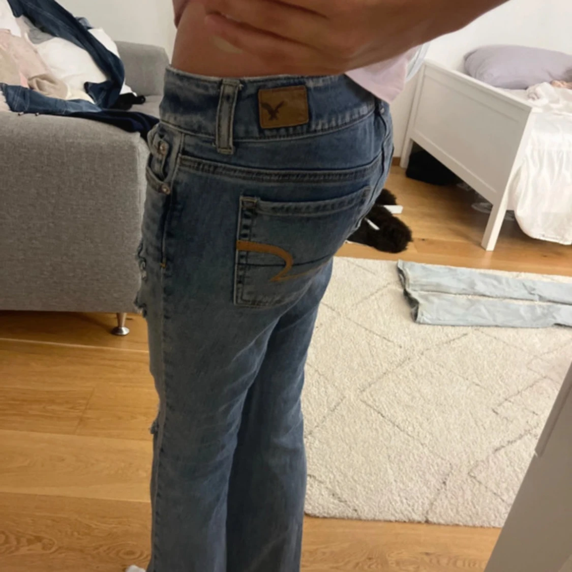 Blå bootcut jeans från American Eagle - 1